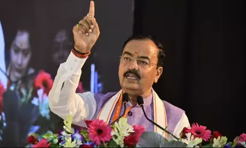 इतना हीरो बनने लायक नहीं हैं... डिप्टी सीएम केशव प्रसाद मौर्य ने सपा सांसद के बयान पर किया पलटवार