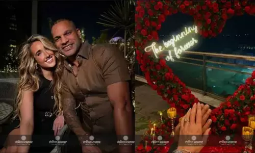 क्रिकेटर शिखर धवन ने गर्लफ्रेंड सोफी शाइन को किया शादी के लिए प्रपोज, सगाई की तस्वीरें वायरल, जानें कौन है क्रिकेटर की फियोन्सी