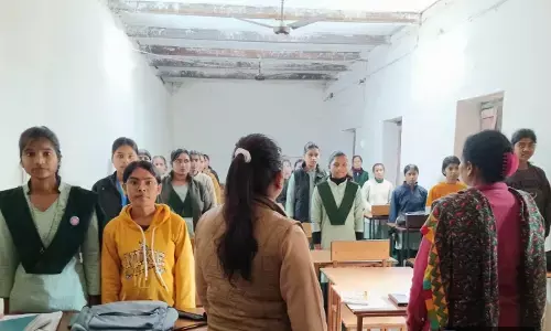 शासकीय कन्या महाविद्यालय में राष्ट्रगीत व मध्य प्रदेश गान का दिया जा रहा प्रशिक्षण शासकीय कन्या महाविद्यालय में राष्ट्रगीत व मध्य प्रदेश गान का दिया जा रहा प्रशिक्षण