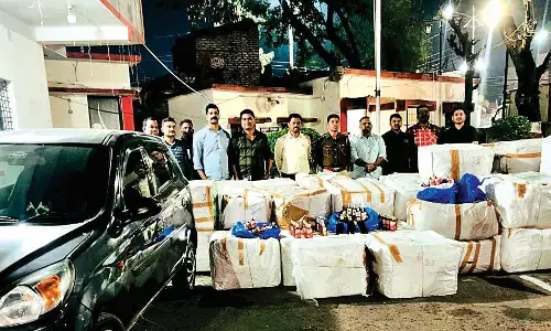 बुटीबोरी में नकली शराब फैक्ट्री पर पुलिस ने मारा छापा