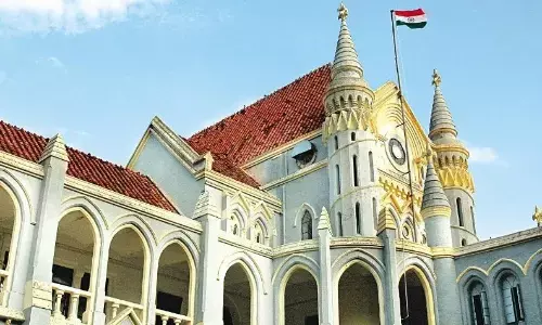 रिश्वत प्रकरण की मूल फाइल गुमी कोर्ट ने कहा-दर्ज करो एफआईआर