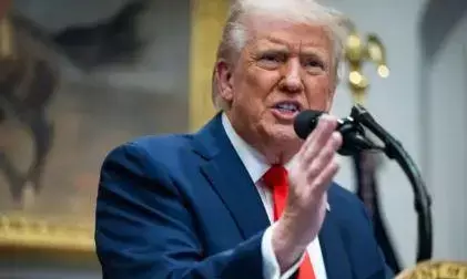 ट्रंप ने फिर दोहराई भारत-पाक सीजफायर की बात, बोले- शहबाज शरीफ ने कहा था कि मैंने 1 करोड़ लोगों की जान बचाई