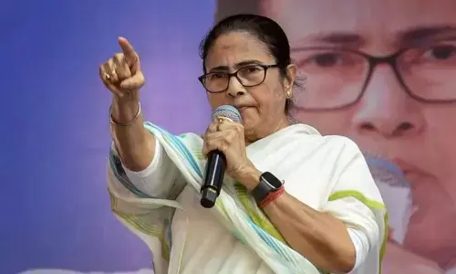 घुसपैठ सच में इतना बड़ा, PM मोदी के बयान पर ममता बनर्जी ने साधा निशाना, TMC ने दागे कई सवाल