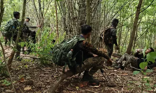 सुरक्षाबलों ने 6 माओवादी को किया ढेर, हथियारों का जखीरा किया जब्त