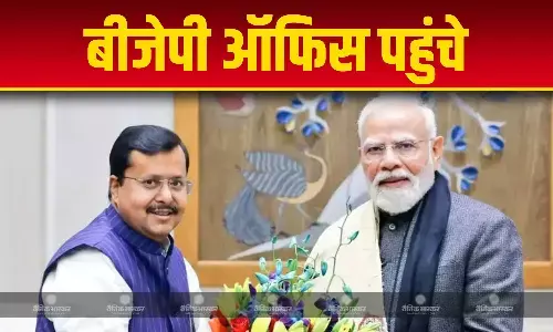 बीजेपी मुख्यालय पहुंचे पीएम मोदी और राष्ट्रीय कार्यकारी अध्यक्ष नितिन नबीन