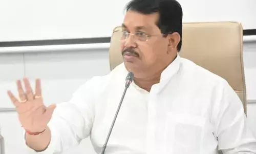 सांसद धानोरकर ने चेताया, कहा - हस्तक्षेप न करें, वडेट्‌टीवार बोले - चंद्रपुर मनपा में कांग्रेस का ही महापौर बनेगा