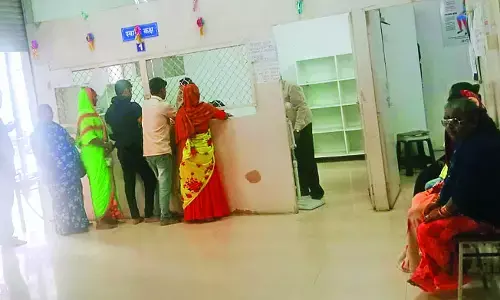 मनपा अस्पताल में लापरवाही पर स्वास्थ्य विभाग सख्त, नोटिस भेजने के आदेश