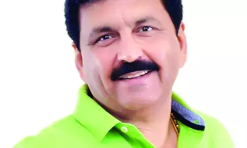 राष्ट्रवादी के बड़े नेता पुत्र प्रेम में डूबे, शहर में पार्टी का बुरा हाल