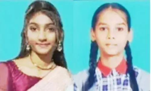 नाबालिग छात्राओं को कुएं में धकेलकर ली जान, आक्रोश से साकरी गांव में उबाल, आरोपी का घर जलाया गया