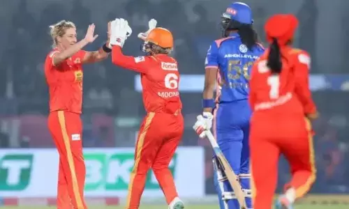 गुजरात जायंट्स ने रचा इतिहास, WPL के इतिहास में पहली बार मुंबई को हराया, एलिमिनेटर में बनाई जगह