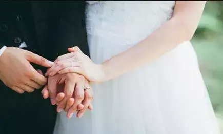 लड़के ने शादी के लिए AI का लिया सहारा, परफेक्ट लाइफ पार्टनर से मिलवाने के लिए रिश्तेदार की निभाई भूमिका लड़के ने शादी के लिए AI का लिया सहारा, परफेक्ट लाइफ पार्टनर से मिलवाने के लिए रिश्तेदार की निभाई भूमिका