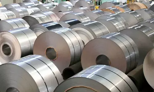 सुपर स्मेल्टर्स लगाएगा दस हजार करोड़ का स्टील प्लांट