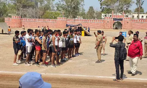 पुलिस भर्ती के दौरान दौड़ते समय हार्ट अटैक से उम्मीदवार की मौत