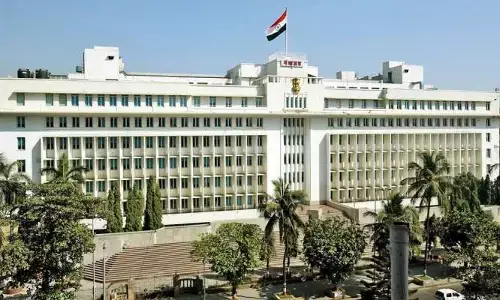 पर्यटन विभाग बॉन्डिंग पर खर्च करेगा 441 करोड़, वेबसाइट पर अब भी अजित की तस्वीर