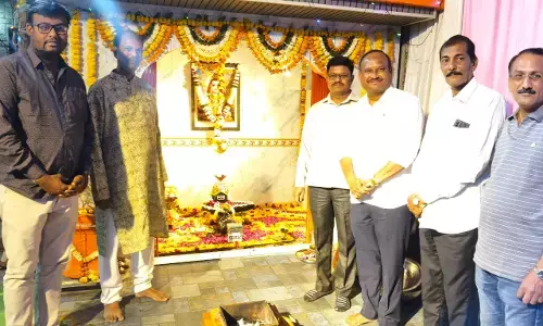 महाशिवरात्रि पर मंदिर में सुबह से लगा तांता, महाप्रसाद का सैकड़ों ने लिया लाभ महाशिवरात्रि पर मंदिर में सुबह से लगा तांता, महाप्रसाद का सैकड़ों ने लिया लाभ