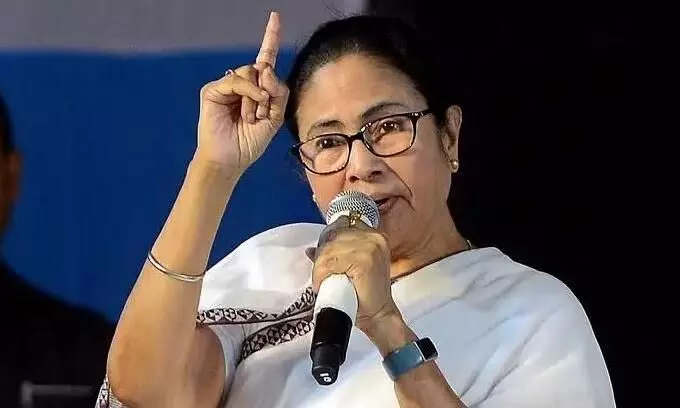 स्वामी विवेकानंद के गुरु की जयंती पर ममता बनर्जी ने पीएम मोदी पर साधा निशाना, बंगाली हस्तियों का अनादर करने का लगाया आरोप