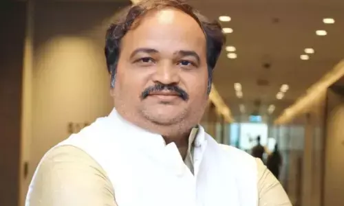 राजनीति में इतनी सुचिता होनी चाहिए कि आप... उद्धव गुट के नेता ने यूथ कांग्रेस के प्रदर्शन को लोकतंत्र के खिलाफ बताया राजनीति में इतनी सुचिता होनी चाहिए कि आप... उद्धव गुट के नेता ने यूथ कांग्रेस के प्रदर्शन को लोकतंत्र के खिलाफ बताया