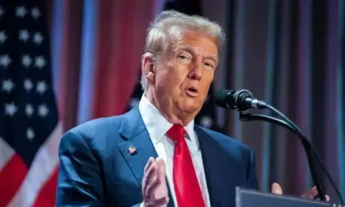 टैरिफ पर सुप्रीम कोर्ट के निर्णय पर बोले डोनाड ट्रंप, पाक पीएम ने कहा कि आपने शुल्क को हथियार बना के 3 करोड़ जानें बचाईं