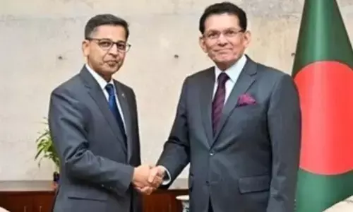 भारतीय राजदूत ने बांग्लादेश के विदेश मंत्री से की मुलाकात, बोले नई सरकार के साथ संवाद बढ़ाने के लिए उत्सुक
