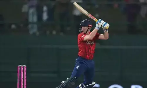 रोमाचंक मुकाबले में इंग्लैंड ने पाकिस्तान को 2 विकेट से रौंदा, सेमीफाइनल में बनाई जगह, हैरी ब्रूक का तूफानी शतक