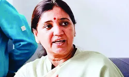 पर्वती निर्वाचन क्षेत्र के विकास कार्यों की निधि रोकने पर राज्यमंत्री मिसाल आक्रामक पर्वती निर्वाचन क्षेत्र के विकास कार्यों की निधि रोकने पर राज्यमंत्री मिसाल आक्रामक