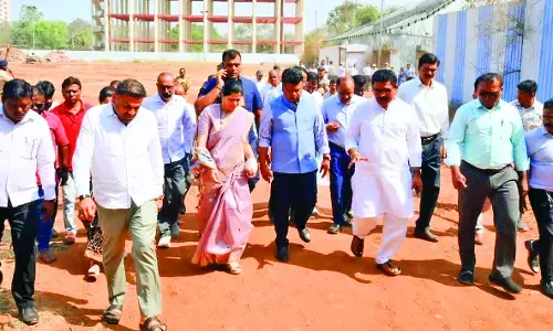 चिखलवाड़ी स्थित आंबेडकर हॉकी स्टेडियम के लंबित कार्यों को मिलेगी गति चिखलवाड़ी स्थित आंबेडकर हॉकी स्टेडियम के लंबित कार्यों को मिलेगी गति