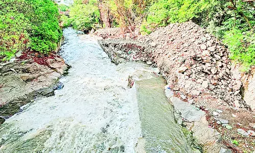अब मशीनरी से घंटों के आधार पर होगा नाला सफाई का भुगतान अब मशीनरी से घंटों के आधार पर होगा नाला सफाई का भुगतान