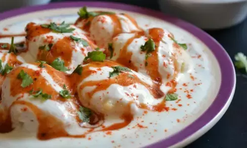 होली के त्योहार में घर पर बनाएं शानदार दही वड़ा, यहां देखें उसकी खास रेसिपी, सब लोगों का मन हो जाएगा खुश