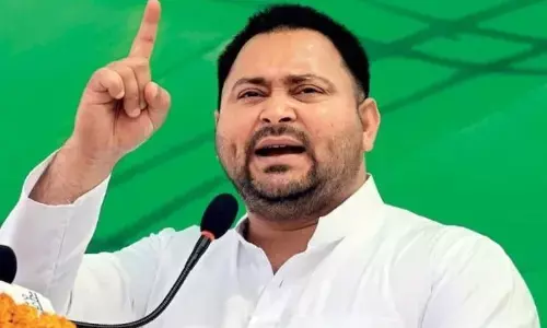 राज्यसभा चुनाव के लिए महागठबंधन जल्द घोषित करेगी उम्मीदवार, तेजस्वी यादव की बैठक में शामिल हुए AIMIM विधायक