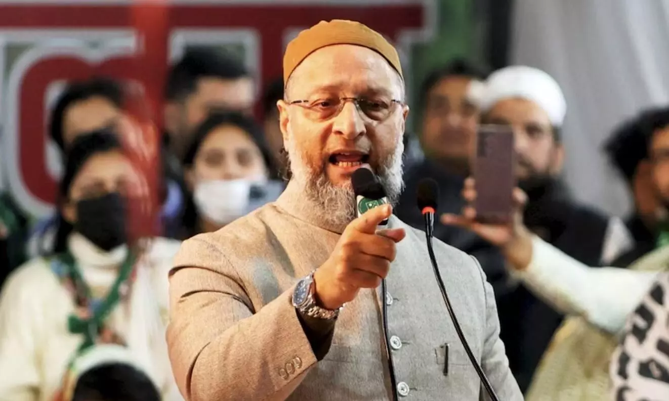 डर का माहौल बनाना खतरनाक... मुसमानों के साथ हुई हालिया घटनाओं का जिक्र करते हुए ओवैसी ने सरकारों से मांग जवाब डर का माहौल बनाना खतरनाक... मुसमानों के साथ हुई हालिया घटनाओं का जिक्र करते हुए ओवैसी ने सरकारों से मांग जवाब