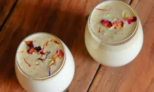 ठंडाई के बिना अधूरी है होली, सीखें इसे बनाने का आसान तरीका, त्योहार का मजा हो जाएगा दुगना