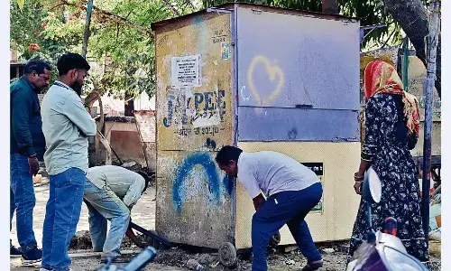 नगर निगम अतिक्रमण विभाग ने ट्रैफिक में बाधा बने अतिक्रमण हटाए