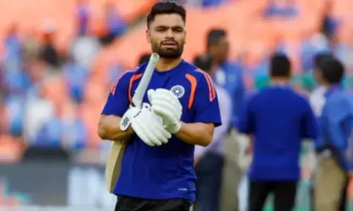 वेस्टइंडीज के खिलाफ मैच से पहले रिंकू सिंह टीम इंडिया से जुड़ेंगे या नहीं? बीसीसीआई सेक्रेट्री देवजीत सैकिया ने दिया अपडेट वेस्टइंडीज के खिलाफ मैच से पहले रिंकू सिंह टीम इंडिया से जुड़ेंगे या नहीं? बीसीसीआई सेक्रेट्री देवजीत सैकिया ने दिया अपडेट