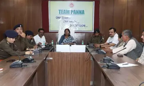 शांति एवं सामाजिक सद्भाव के साथ मनायें आगामी त्यौहार, कलेक्टर की अध्यक्षता में हुई जिला स्तरीय शांति समिति की बैठक