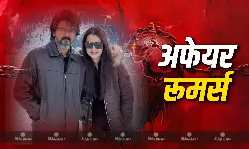 थलपति विजय का चल रहा इस एक्ट्रेस संग एक्स्ट्रा मैरिटल अफेयर? तलाक की खबरें के बीच जोड़ा जा रहा नाम थलपति विजय का चल रहा इस एक्ट्रेस संग एक्स्ट्रा मैरिटल अफेयर? तलाक की खबरें के बीच जोड़ा जा रहा नाम