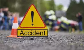 कात्रज में ट्रक-बाइक भिड़ंत, मासूम की दर्दनाक मौत