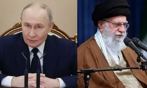 खामेनेई की मौत पर भड़के पुतिन, इजराइल-अमेरिका को दी हमलें रोकने की नसीहत