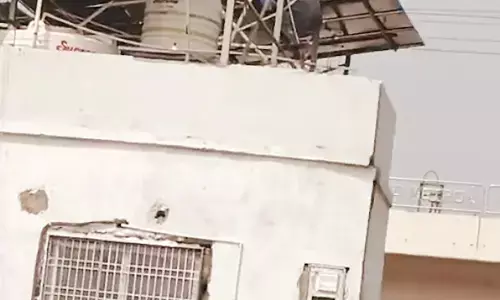 होटल का सोलर गीजर फटा, धमाके की आवाज से गूंज उठा पूरा परिसर, गुजर रही कार का फूटा कांच