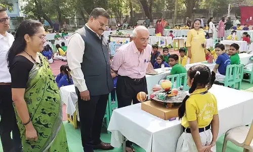 डॉ. यादव ने कहा - साइंस राष्ट्र निर्माण की आधारशिला, प्रतिभा शक्ति व नीरी मॉडर्न स्कूल ने मनाया उत्सव डॉ. यादव ने कहा - साइंस राष्ट्र निर्माण की आधारशिला, प्रतिभा शक्ति व नीरी मॉडर्न स्कूल ने मनाया उत्सव