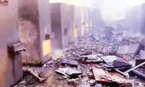 यूनिट में क्षमता से अधिक थे मजदूर, आग से निपटने के पर्याप्त इंतजाम भनहीं थे - एसबीएल एनर्जी के भीषण हादसे में 18 जिंदा जले - कई की हालत गंभीर