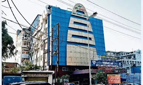 ऑपरेशन के बाद महिला की मौत इलाज में लापरवाही का लगा आरोप ऑपरेशन के बाद महिला की मौत इलाज में लापरवाही का लगा आरोप