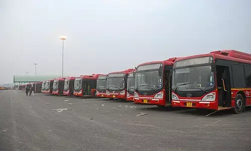 एसटी डिपो के शौचालयों का यात्री मुफ्त में कर सकेंगे इस्तेमाल, परिवहन मंत्री सरनाईक ने की घोषणा