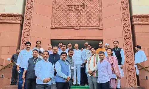 संसद में बैक डोर से एंट्री लेने को तैयार पांच दलों के मुखिया - महाराष्ट्र से दो और बिहार से तीन, उच्च सदन में होगा पार्टी अध्यक्षों का जमावड़ा