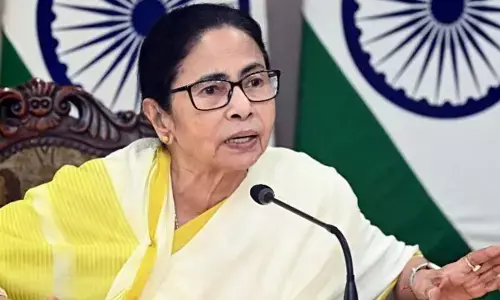 विधानसभा चुनाव से पहले टारगेट... राष्ट्रपति प्रोटोकॉल उल्लंघन मामले में पश्चिम बंगाल सीएम ने दी सफाई विधानसभा चुनाव से पहले टारगेट... राष्ट्रपति प्रोटोकॉल उल्लंघन मामले में पश्चिम बंगाल सीएम ने दी सफाई