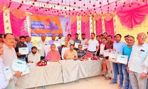 संचारण-संधारण संभाग में धूमधाम से मनाया गया विद्युत लाईनमैन दिवस, ४३ लाइन कर्मियों का किया गया सम्मान