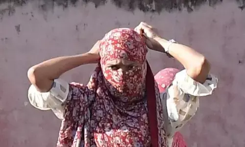 ऊपरी हवा में प्रति चक्रवात -  उत्तर-पश्चिम से आ रही शुष्क हवा गर्मी और बढ़ा रही है