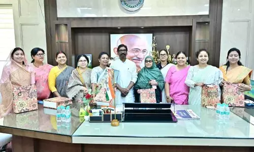 मुख्यमंत्री हेमंत सोरेन से झारखंड विधानसभा की महिला सदस्यों ने की मुलाकात, दी महिला दिवस की शुभकामनाएं