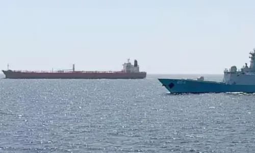 मिडिल ईस्ट में जारी जंग के बीच स्ट्रेट ऑफ होर्मुज से सुरक्षित निकला जहाज, MEA प्रवक्ता रणधीर जायसवाल ने शिप के बारे में क्या बताया?