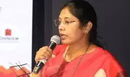 गैस सिलेंडर की कालाबाजारी पर सख्त कार्रवाई के निर्देश गैस सिलेंडर की कालाबाजारी पर सख्त कार्रवाई के निर्देश