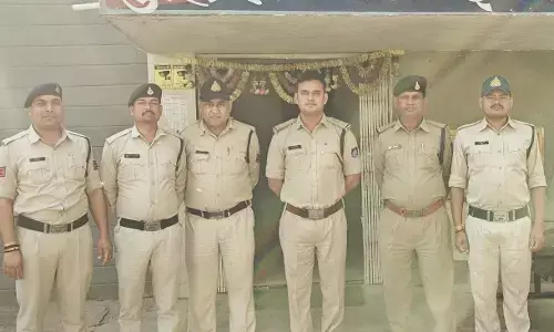 लंबे समय से फरार चल रहे दो स्थाई वारंटी गिरफ्तार, न्यायालय के आदेश से भेजे गए जेल लंबे समय से फरार चल रहे दो स्थाई वारंटी गिरफ्तार, न्यायालय के आदेश से भेजे गए जेल